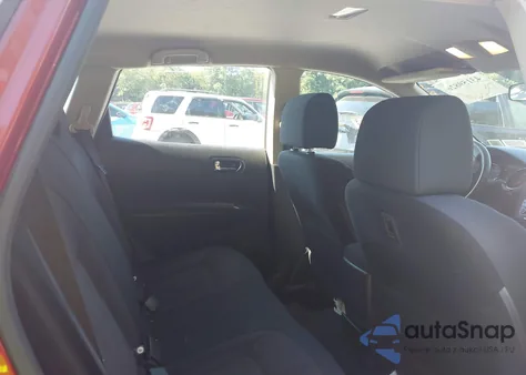 2015 Nissan Rogue Select S z USA, uszkodzony, nr VIN JN8AS5MV4FW253740